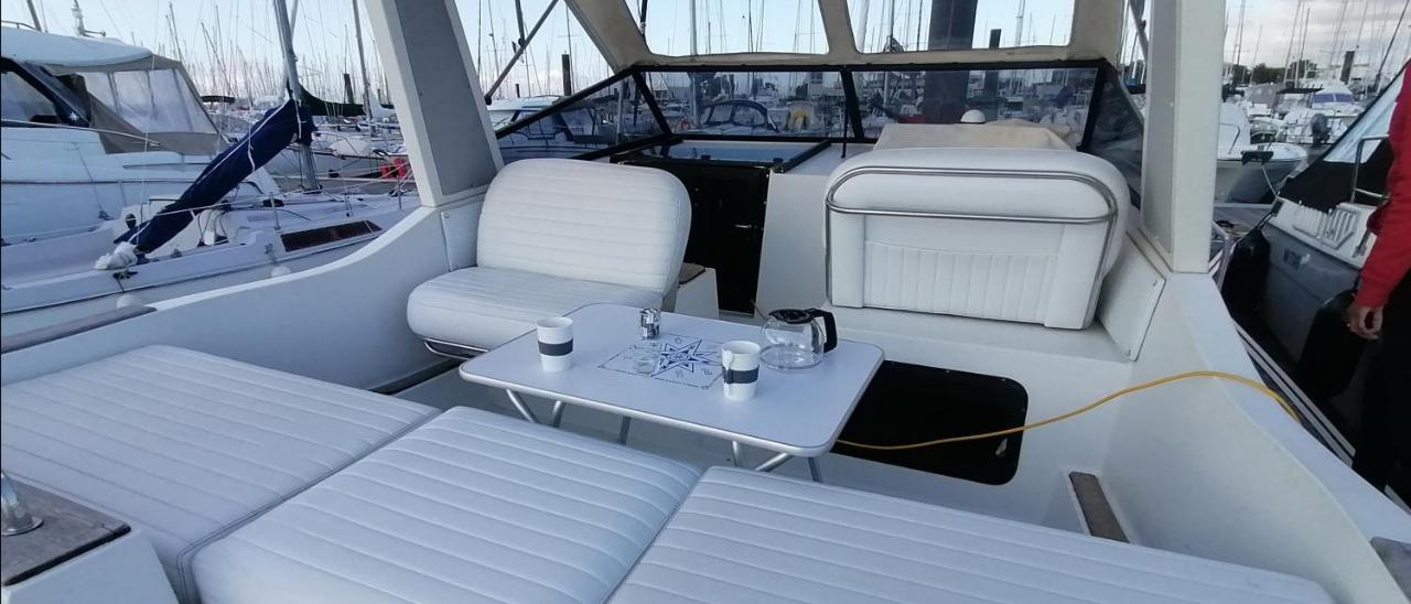 Sejour Insolite Sur Un Yacht. Bateau Hotel A Quai. Λα Ροσέλ Εξωτερικό φωτογραφία