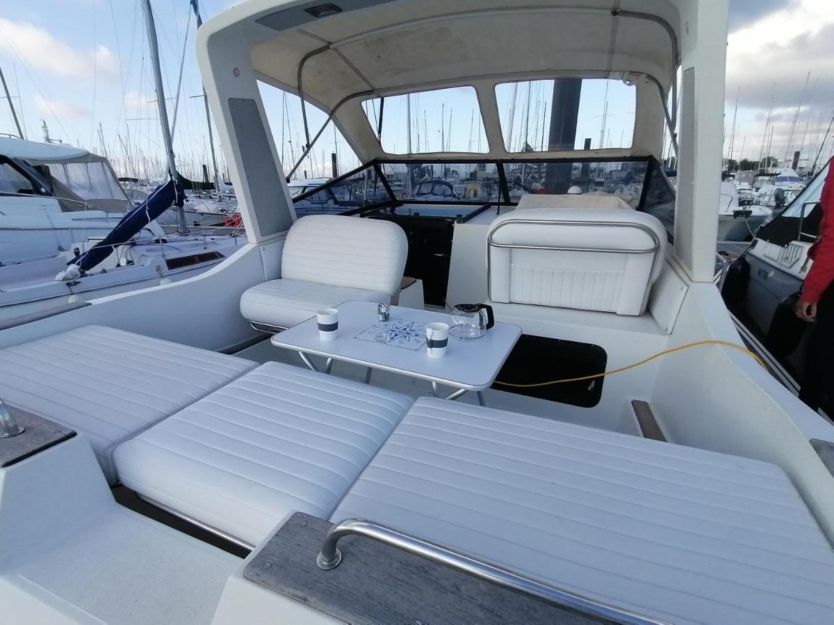 Sejour Insolite Sur Un Yacht. Bateau Hotel A Quai. Λα Ροσέλ Εξωτερικό φωτογραφία